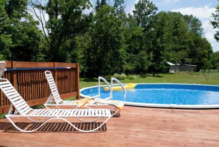 when to close your pool